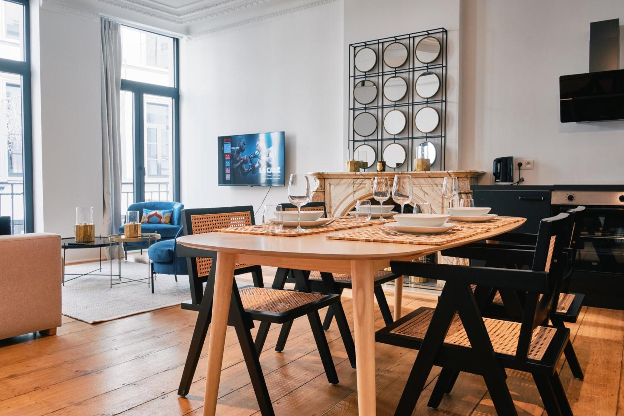 Urbanchic Appartement Elegance Hyper Centre Lieja Exterior foto
