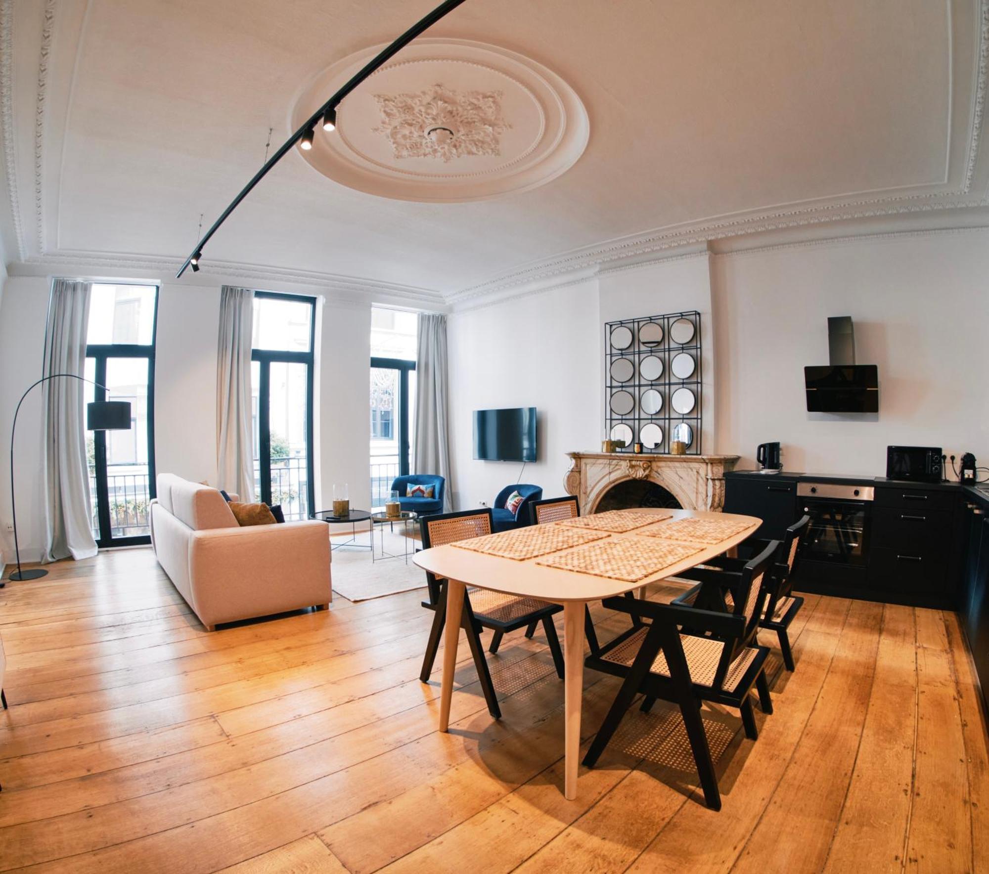 Urbanchic Appartement Elegance Hyper Centre Lieja Exterior foto